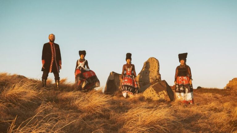 DakhaBrakha