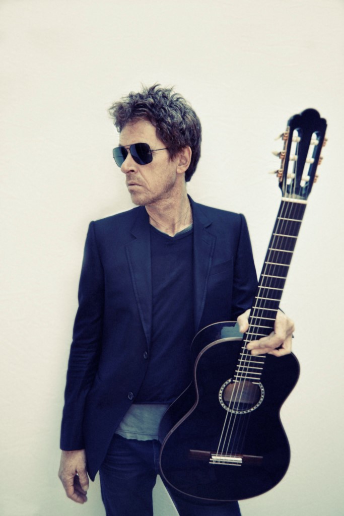 Dominic Miller with guitar