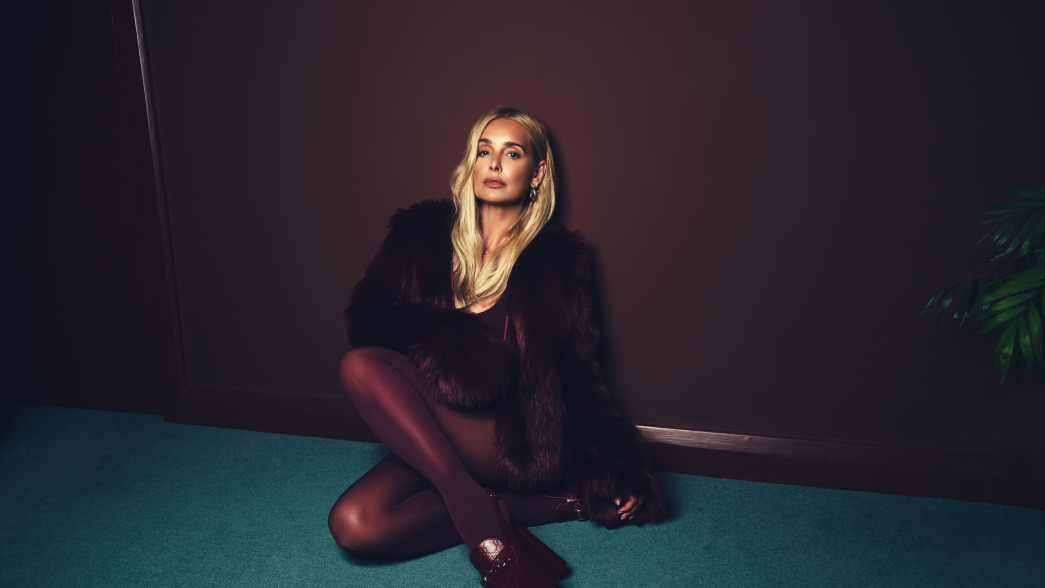 LOUISE Naked Confessions Tour Photographer Oscar J Ryan_1045