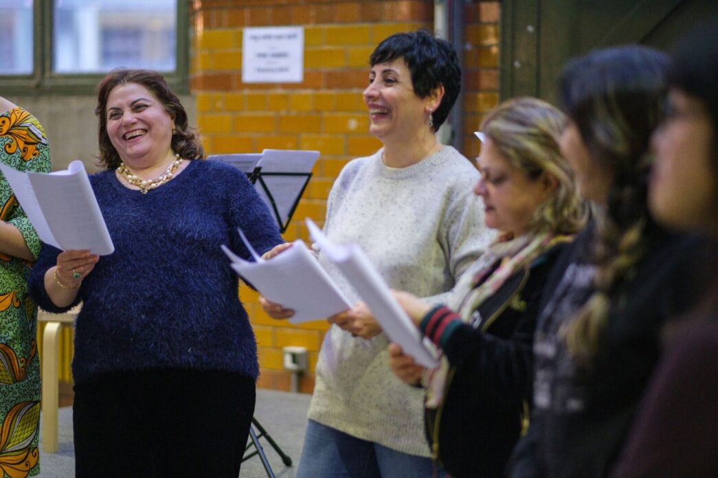 Vocalists Singing Together for Mapping Migrant Voices