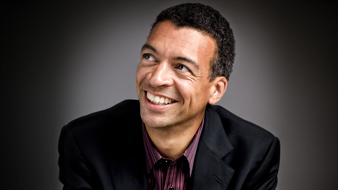 Roddy Williams - photo by Benjaming Ealovega