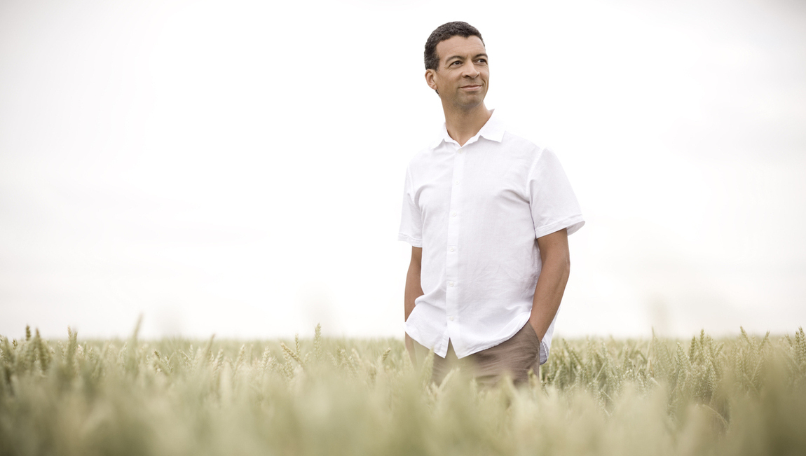 Roderick Williams (picture by Benjamin Ealovega)
