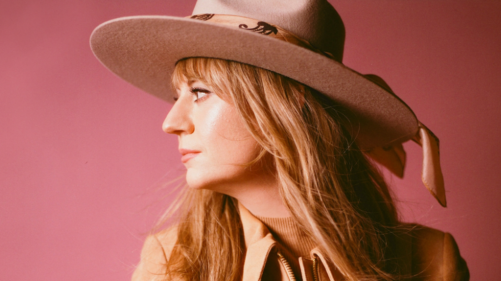 Publicity image of Joanne Shaw Taylor